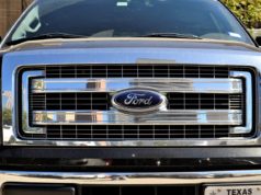 Ford kaavailee lava-autoihinsa elokuvateatterilisävarustetta