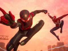 Marvel’s Spider-Man 2 -arvostelu – Sonyn jättipeli ei jätä faneja kylmäksi Kaksi Hämähäkkimiestä liitää kohti kameraa.