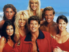 Baywatch toi televisioon seksiä, draamaa ja jännitystä – tällainen oli hengenpelastajasarjan nousu ja tuho
